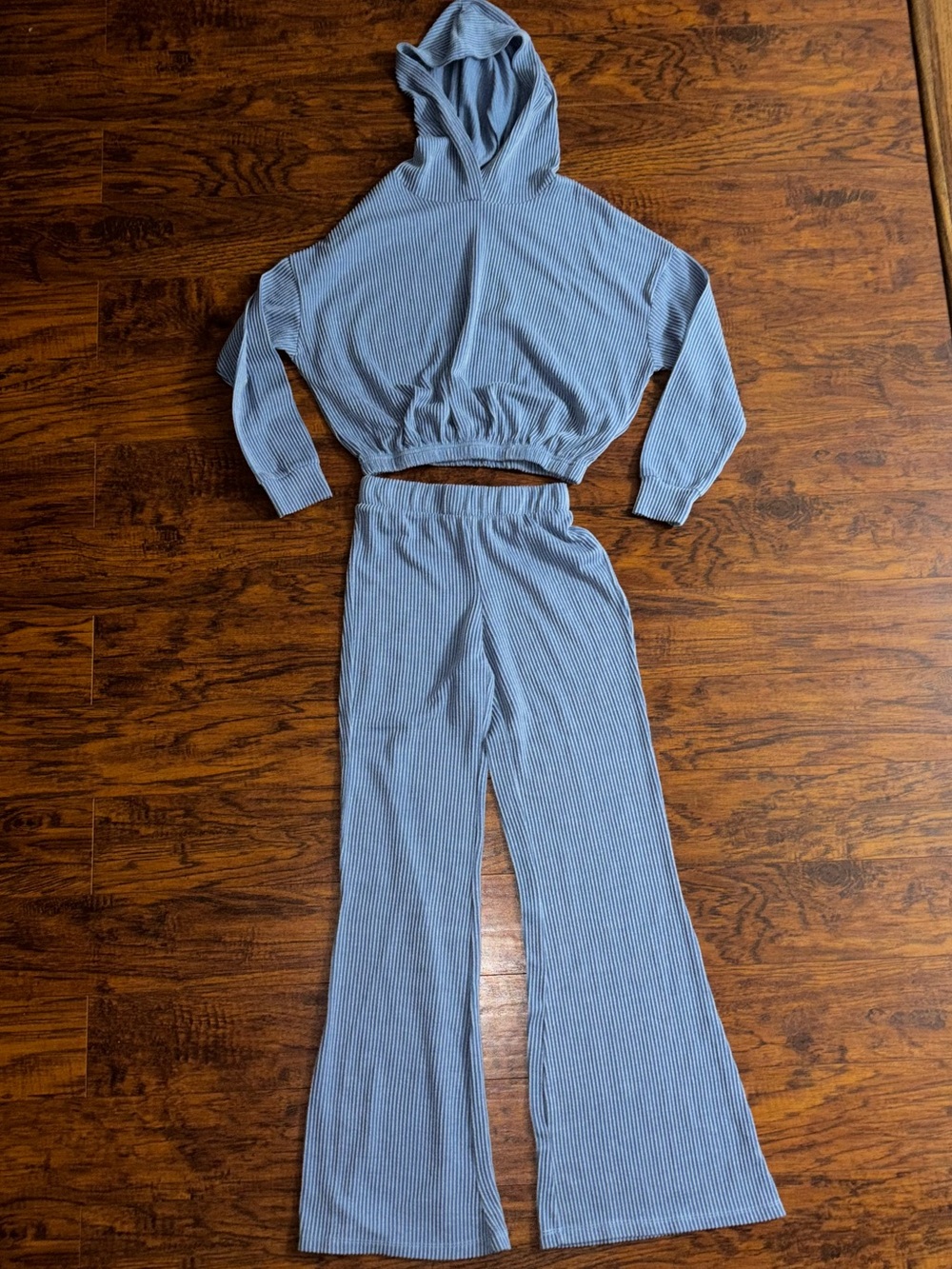 B Famous NYC Two-Piece Ribbed Set Sky Blue Wide-Leg Pants and Cropped Hoodie